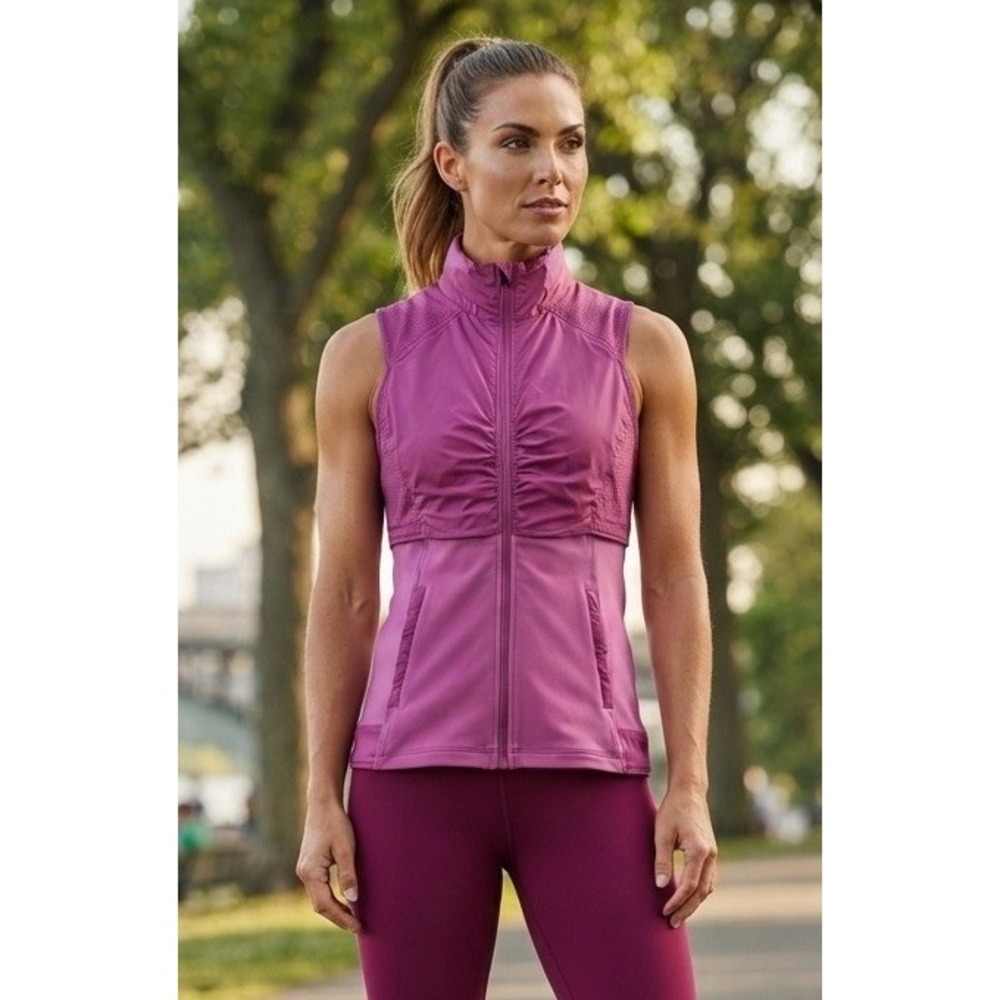 Lululemon Full Zip Running Vest with Mesh Breathable Panels Women's Purple XS?
